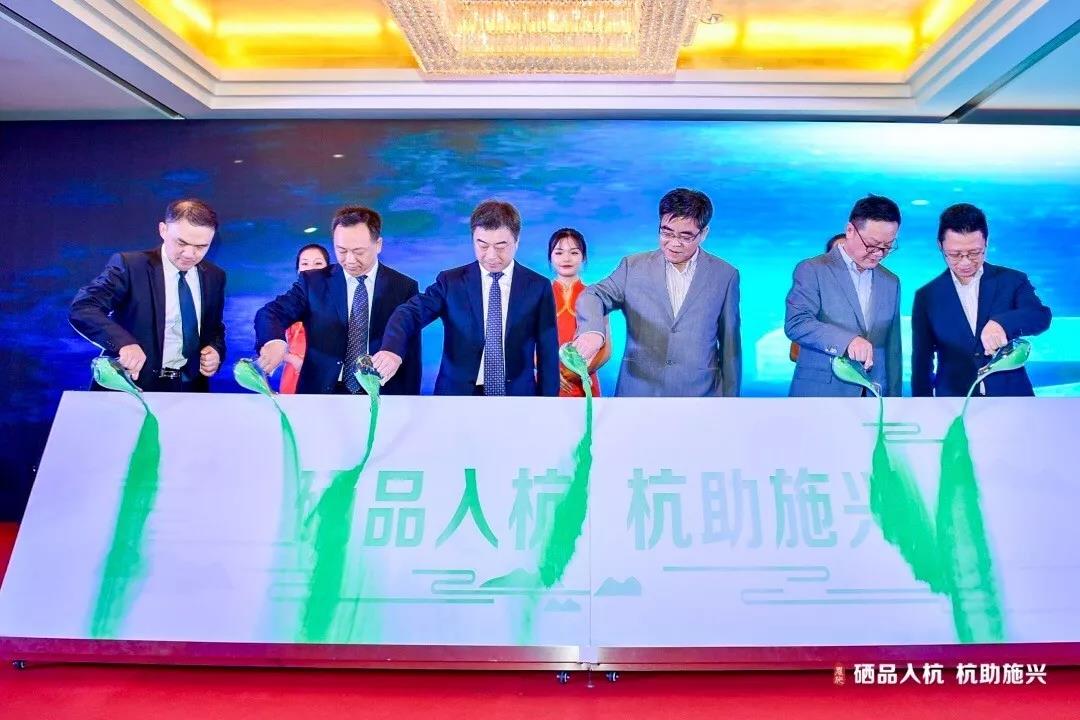 1541379061447831Ix9t.jpg 3.jpg