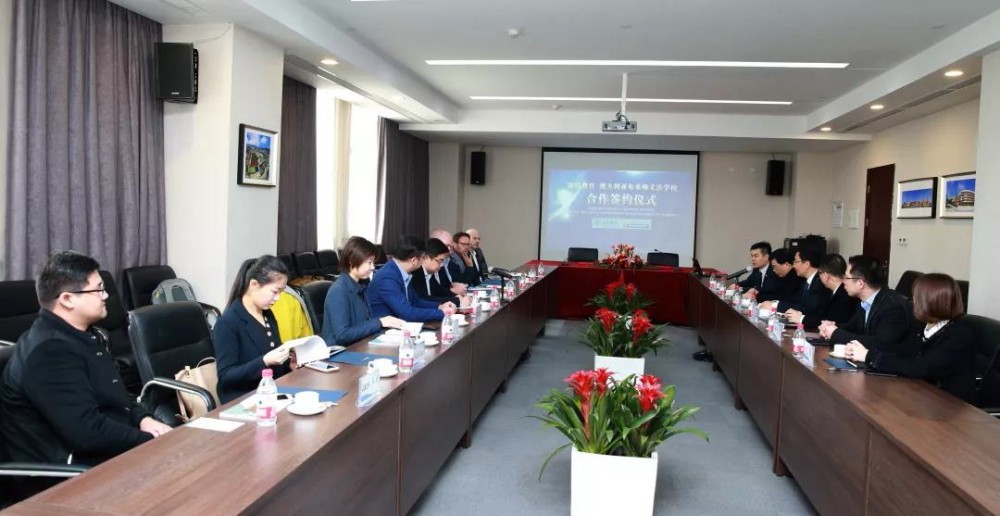 1552370510592016d5Sp.jpg 52.JPG