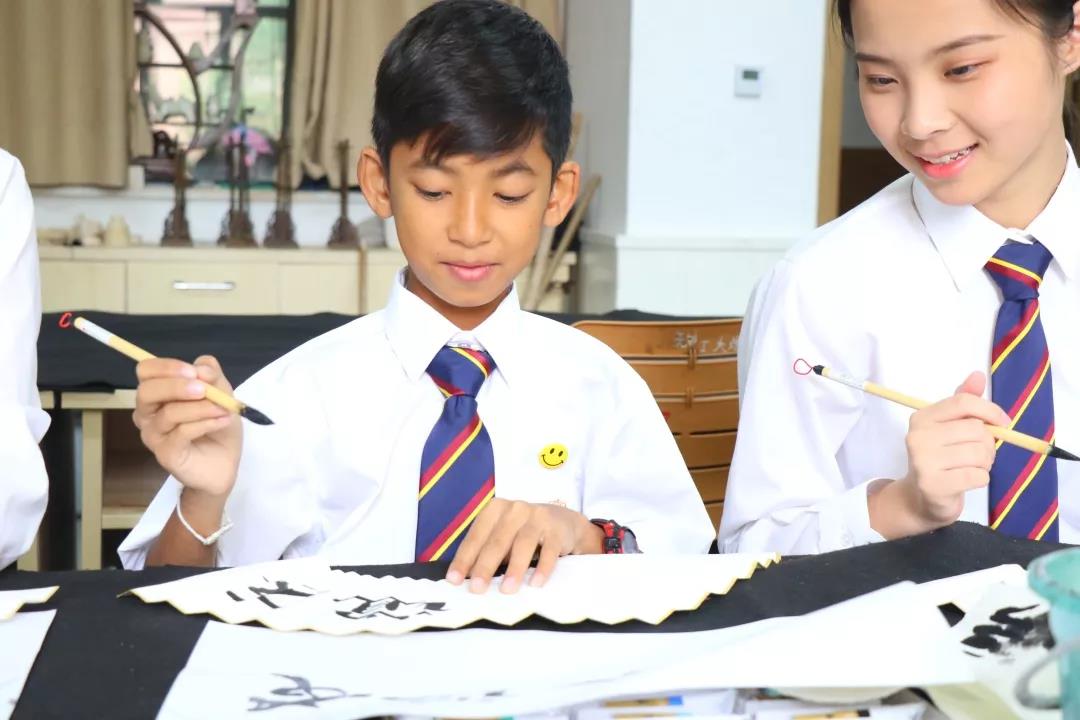 1571189631897073km77.jpg 6.jpg