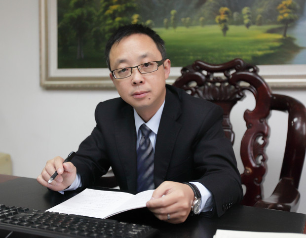 1575359596893376dv1T.jpg 謝勁4.jpg