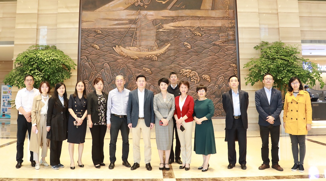 16028300054316818Umr.jpg 121602812780_.pic_hd的副本.jpg